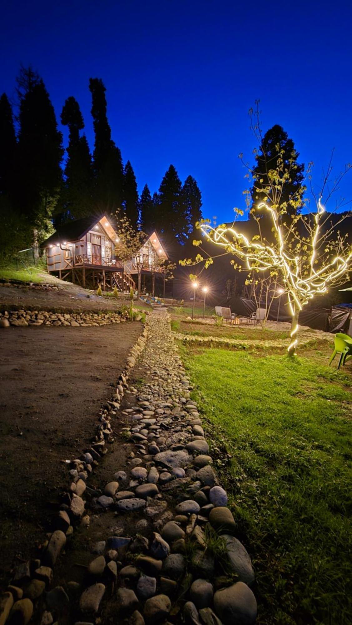 Tangmarg Solomons Grayヴィラ エクステリア 写真